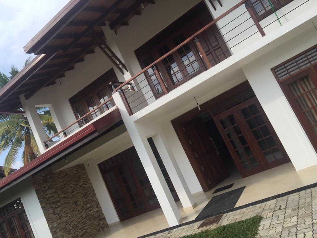 Hasara Villa One Polgasowita Bagian luar foto