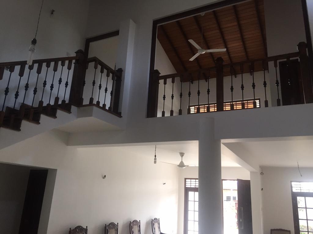 Hasara Villa One Polgasowita Bagian luar foto